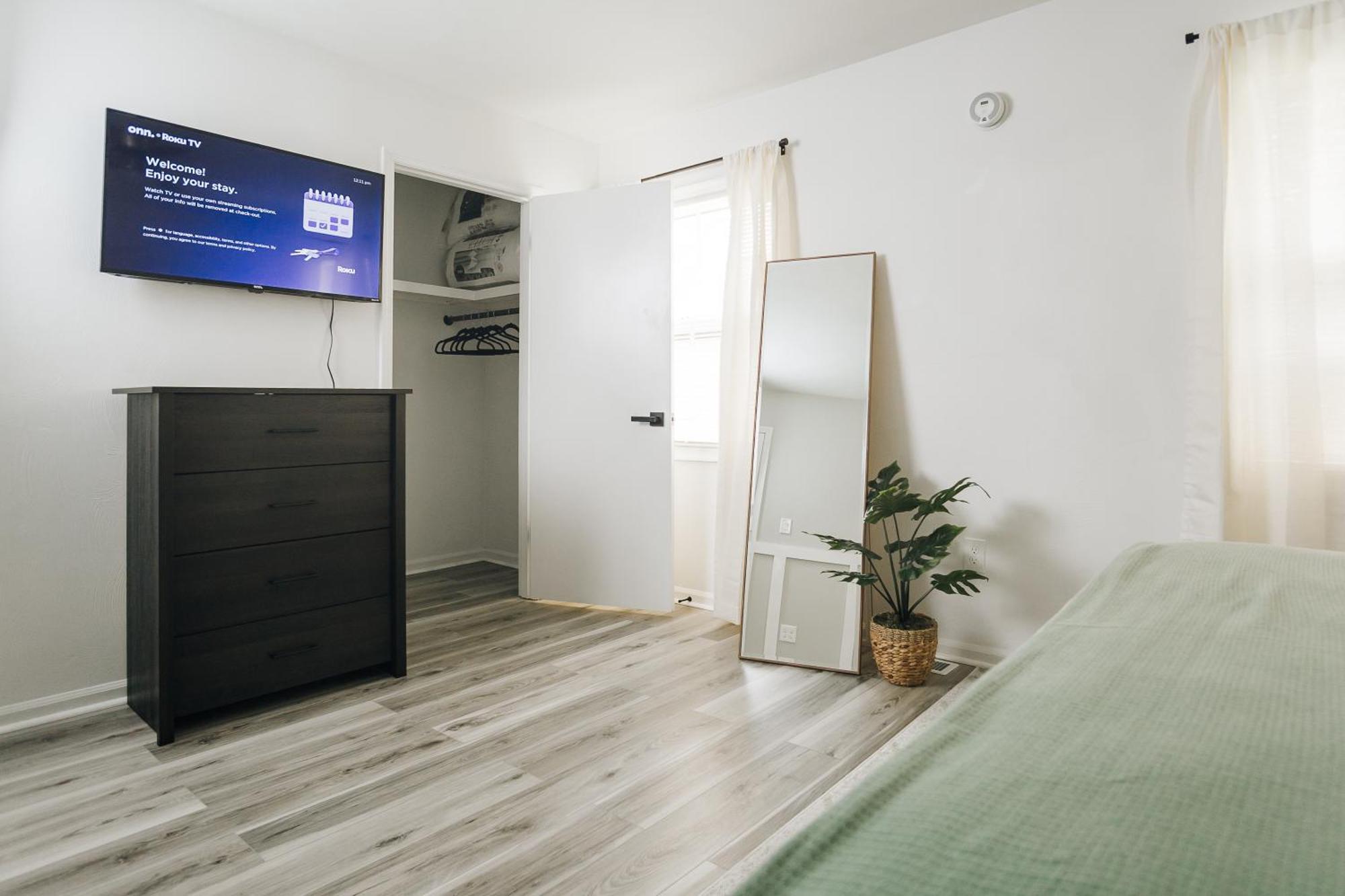 Tranquil Luxury: Modern Comfort! Линчберг Экстерьер фото